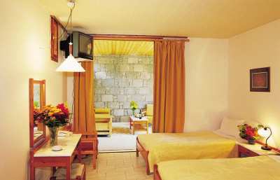 Chronis Rooms & Apartments 아다마스 외부 사진